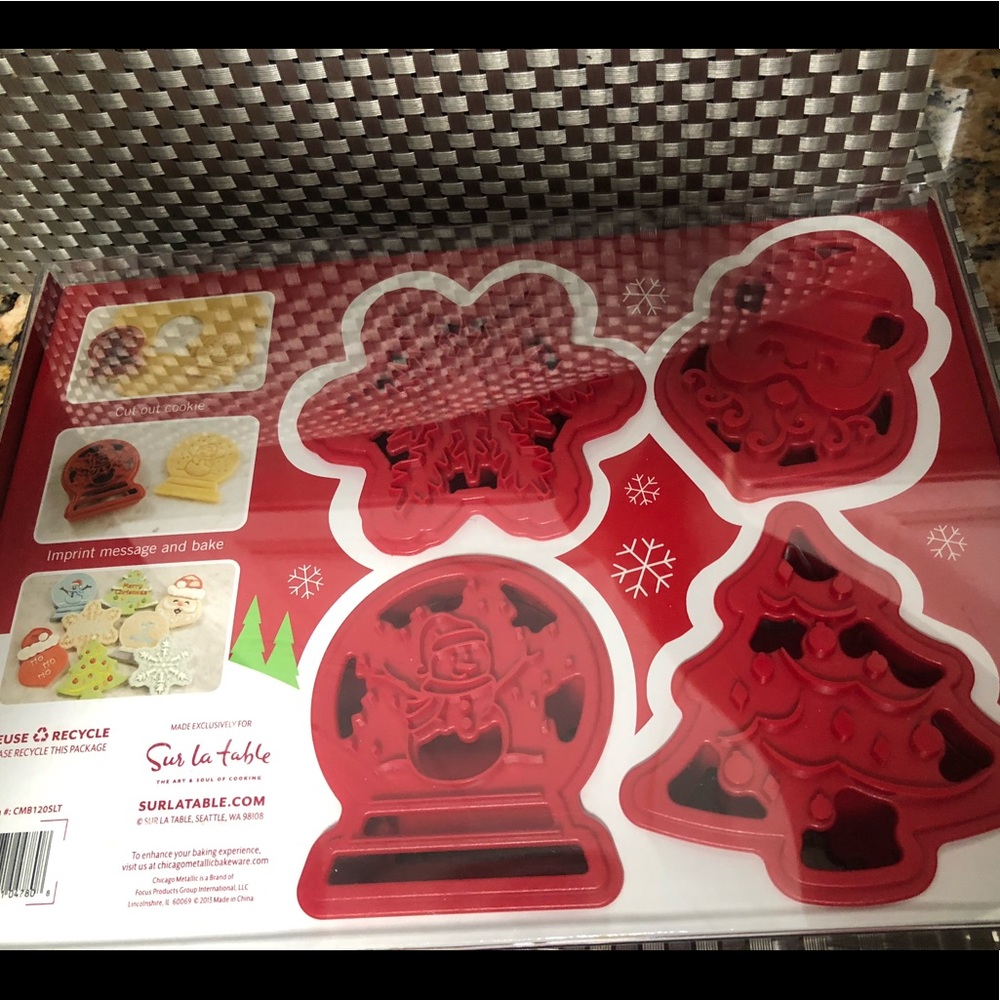 Chicago Metallic Holiday Cookie Cutters